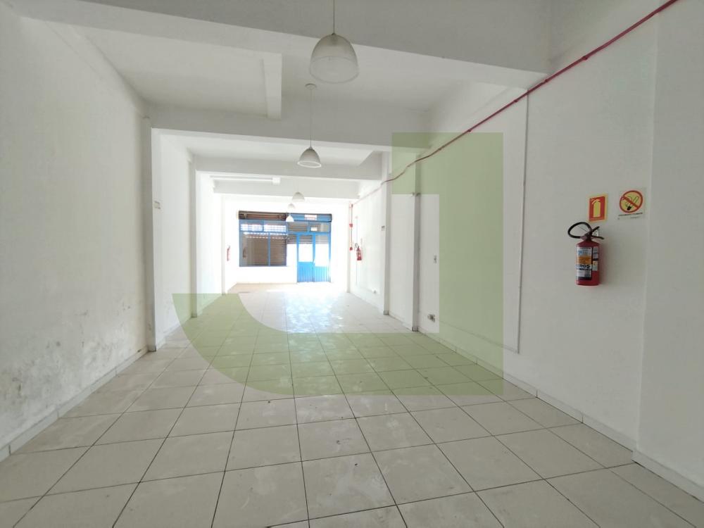 Alugar Comercial / Loja em Condom&iacute;nio em S&atilde;o Leopoldo R$ 3.350,00 - Foto 6