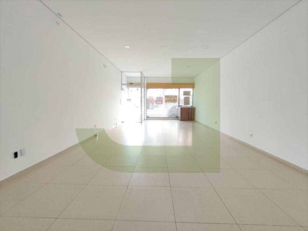 Alugar Comercial / Loja em S&atilde;o Leopoldo R$ 3.000,00 - Foto 5