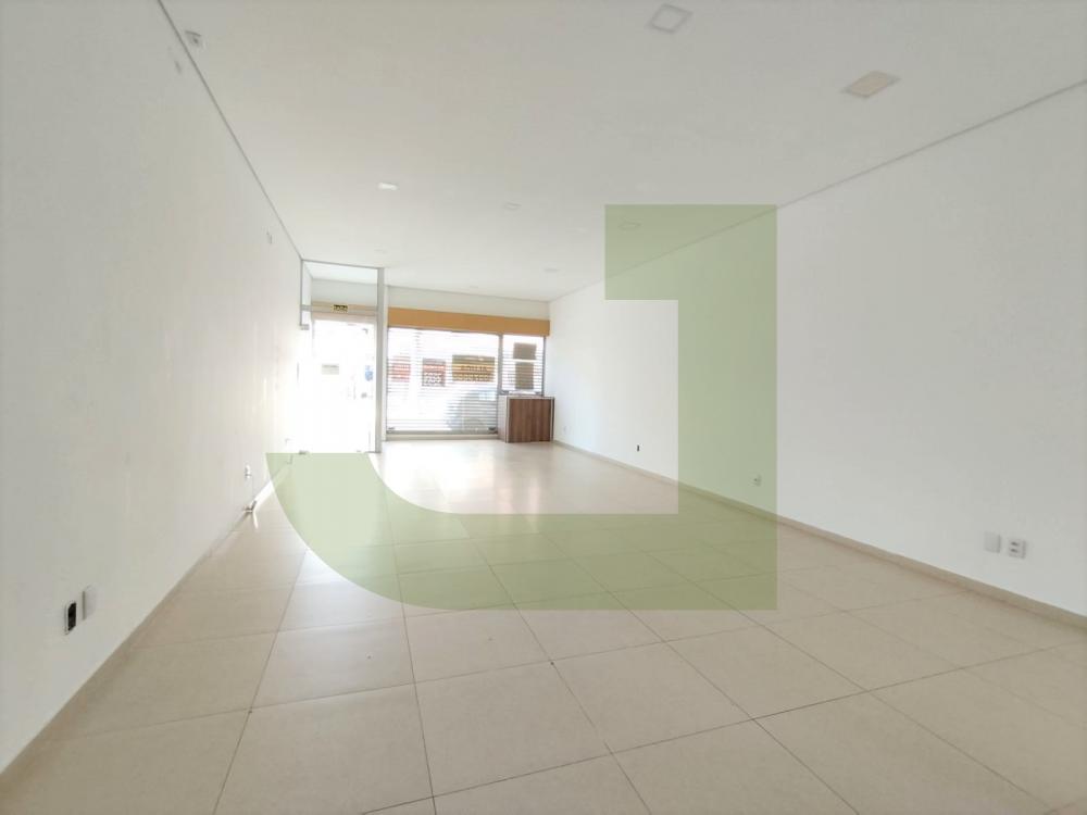 Alugar Comercial / Loja em S&atilde;o Leopoldo R$ 3.000,00 - Foto 7
