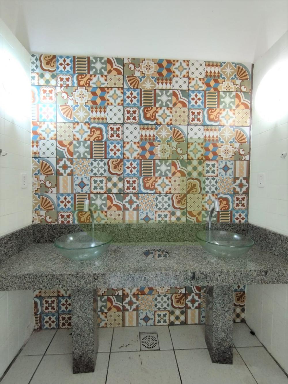 Alugar Comercial / Loja em Condom&iacute;nio em S&atilde;o Leopoldo R$ 1.600,00 - Foto 11