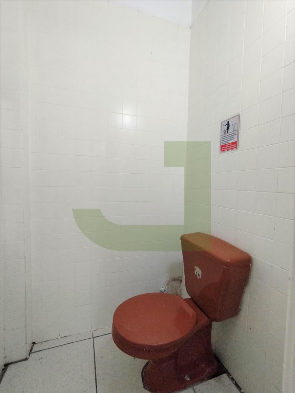 Alugar Comercial / Loja em Condom&iacute;nio em S&atilde;o Leopoldo R$ 1.600,00 - Foto 12
