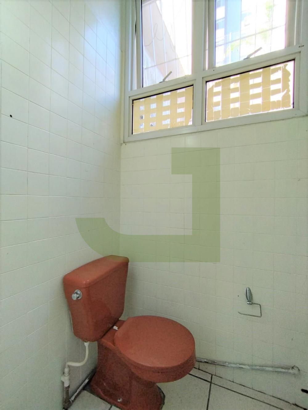 Alugar Comercial / Loja em Condom&iacute;nio em S&atilde;o Leopoldo R$ 1.600,00 - Foto 13