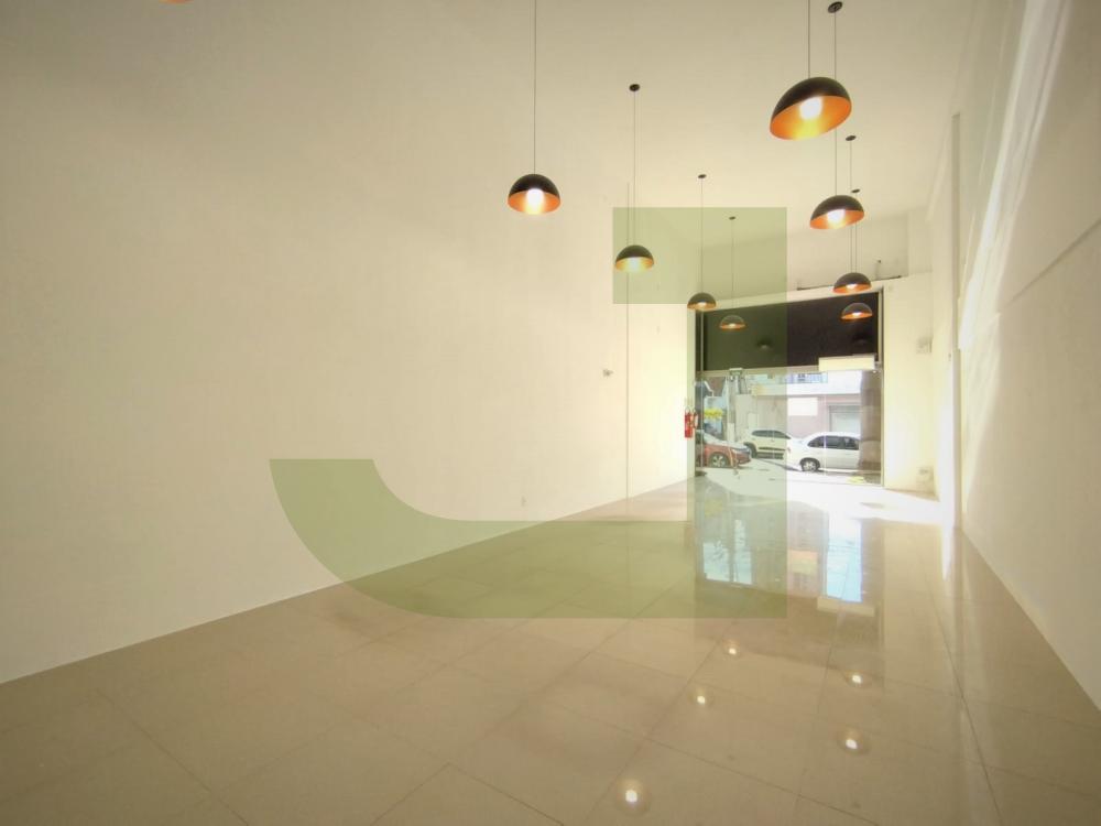 Alugar Comercial / Loja em Condom&iacute;nio em S&atilde;o Leopoldo R$ 5.000,00 - Foto 5