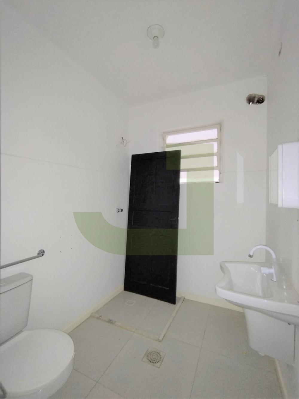 Alugar Comercial / Loja em Condom&iacute;nio em S&atilde;o Leopoldo R$ 3.710,00 - Foto 7