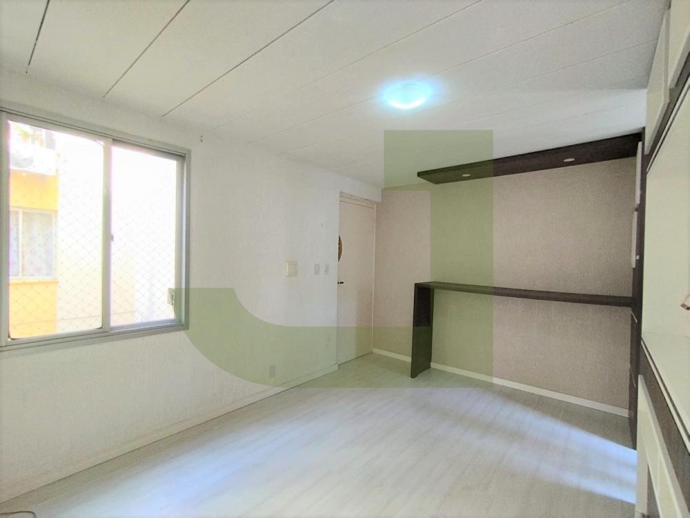 Alugar Apartamento / Padr&atilde;o em S&atilde;o Leopoldo R$ 750,00 - Foto 2