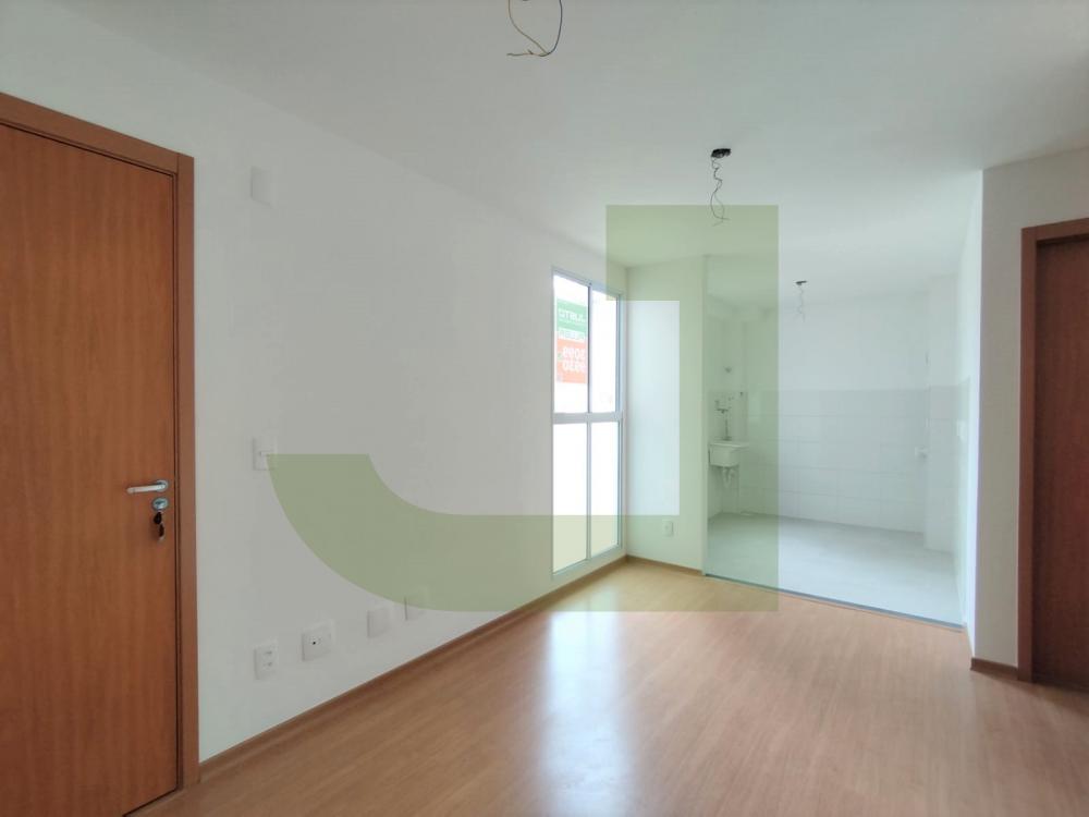 Alugar Apartamento / Padr&atilde;o em S&atilde;o Leopoldo R$ 1.000,00 - Foto 2