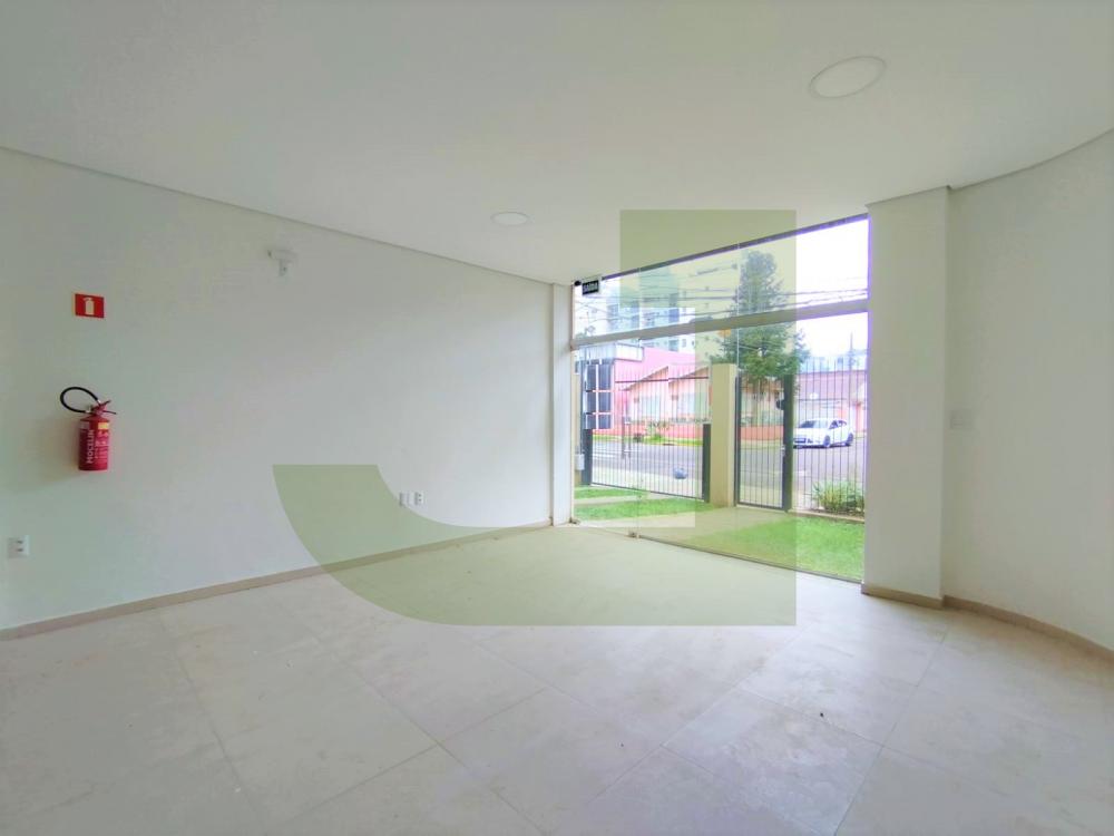 Alugar Comercial / Loja em Condom&iacute;nio em S&atilde;o Leopoldo R$ 2.000,00 - Foto 3