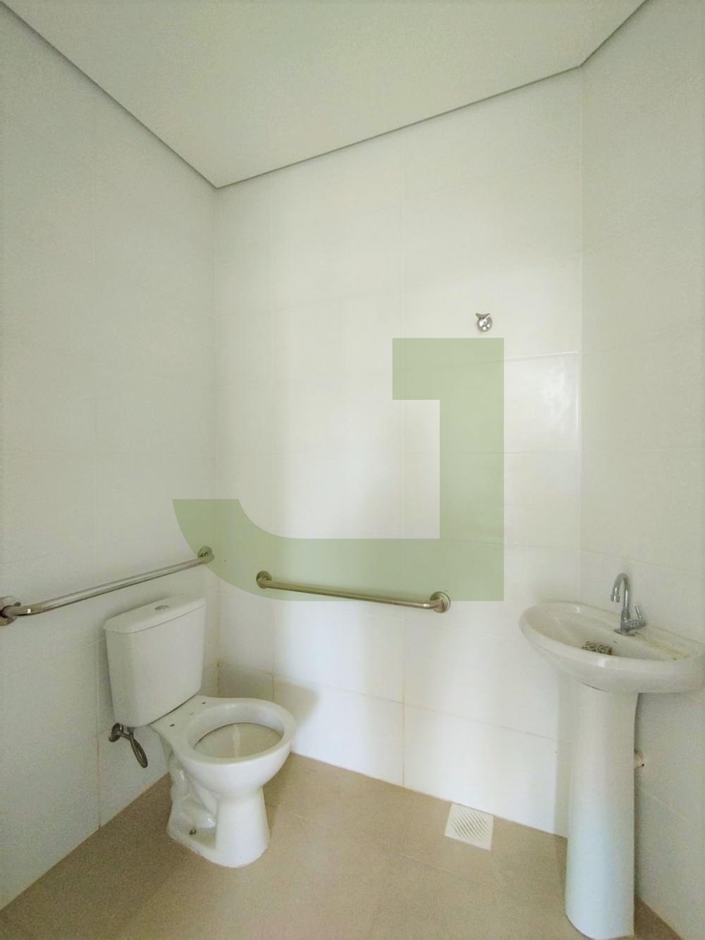 Alugar Comercial / Loja em Condom&iacute;nio em S&atilde;o Leopoldo R$ 2.000,00 - Foto 6