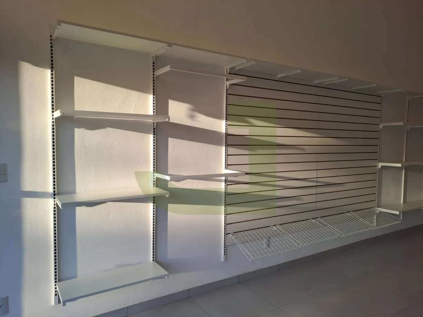 Comprar Comercial / Loja em S&atilde;o Leopoldo R$ 800.000,00 - Foto 6