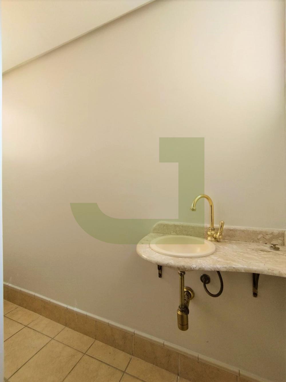 Alugar Apartamento / Padr&atilde;o em S&atilde;o Leopoldo R$ 2.800,00 - Foto 13