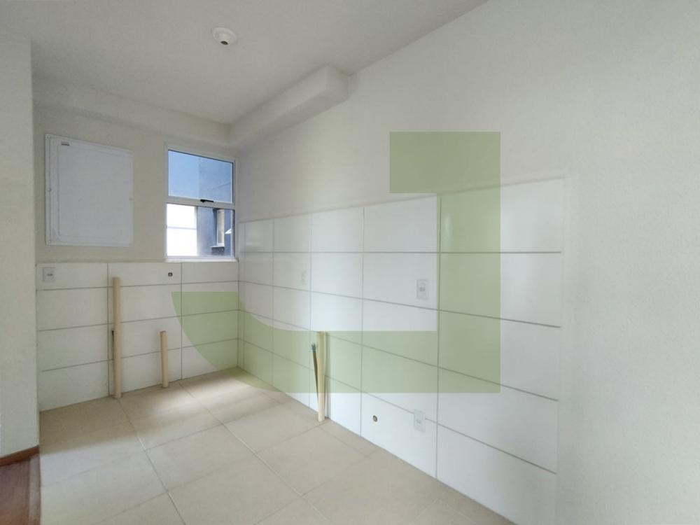 Alugar Apartamento / Padr&atilde;o em S&atilde;o Leopoldo R$ 700,00 - Foto 3