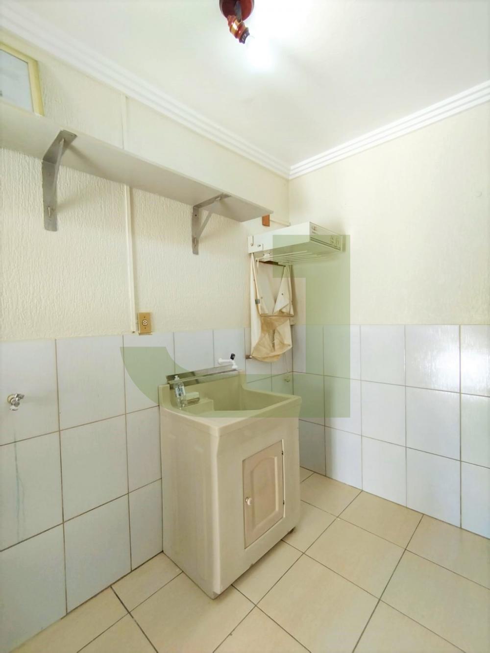 Alugar Casa / Residencial em S&atilde;o Leopoldo R$ 3.000,00 - Foto 12