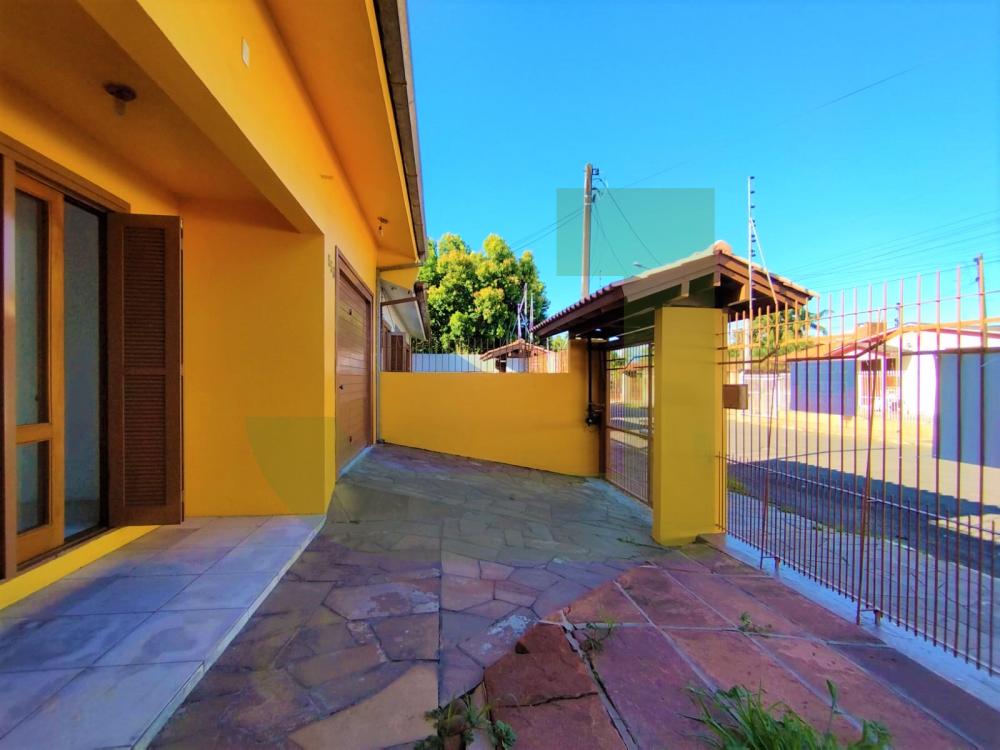 Alugar Casa / Residencial em S&atilde;o Leopoldo R$ 2.300,00 - Foto 11