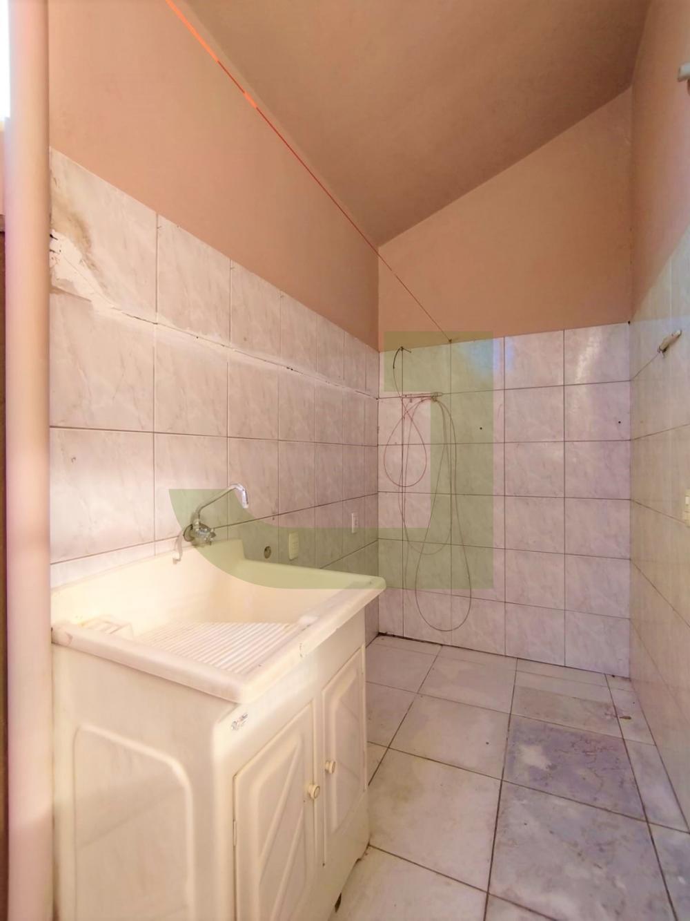 Alugar Casa / Residencial em S&atilde;o Leopoldo R$ 2.300,00 - Foto 7