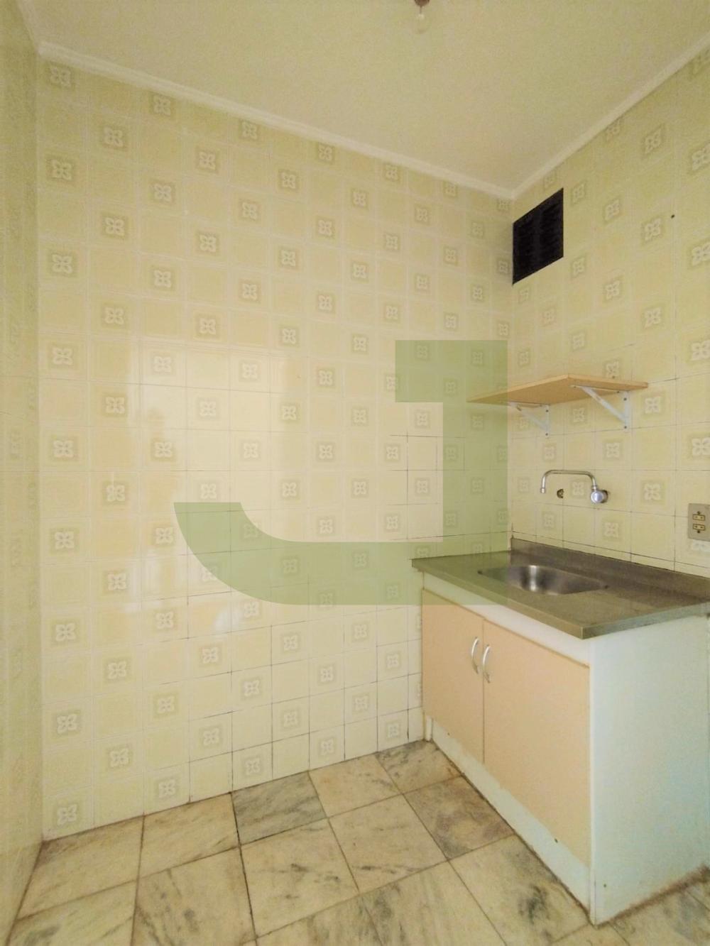 Alugar Apartamento / JK  Studio em S&atilde;o Leopoldo R$ 800,00 - Foto 4