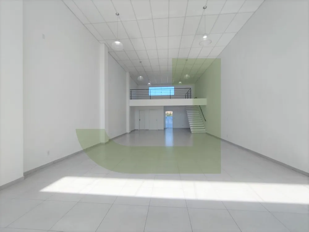 Alugar Comercial / Loja em S&atilde;o Leopoldo R$ 3.900,00 - Foto 2