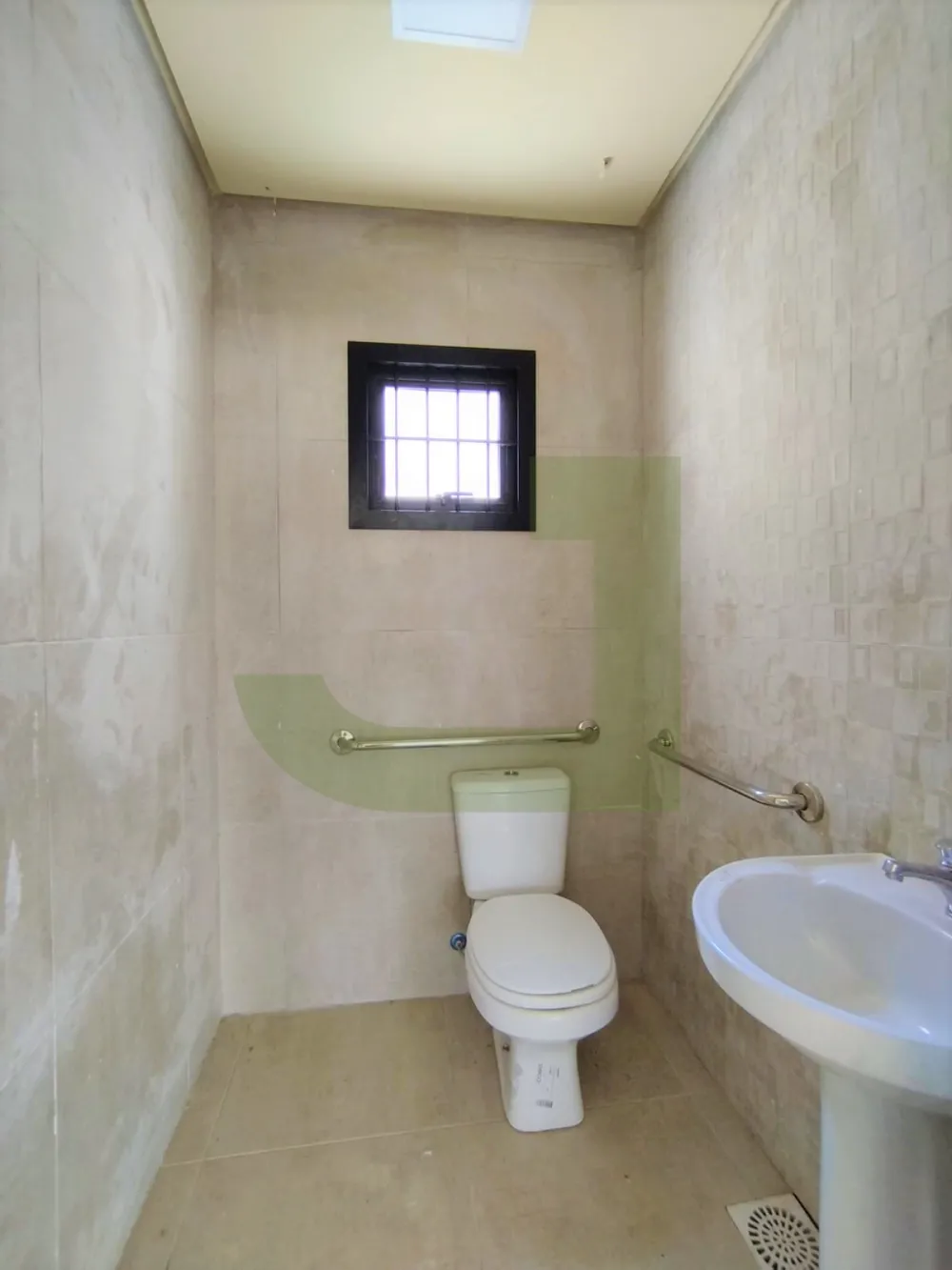 Alugar Comercial / Pr&eacute;dio em S&atilde;o Leopoldo R$ 6.500,00 - Foto 8