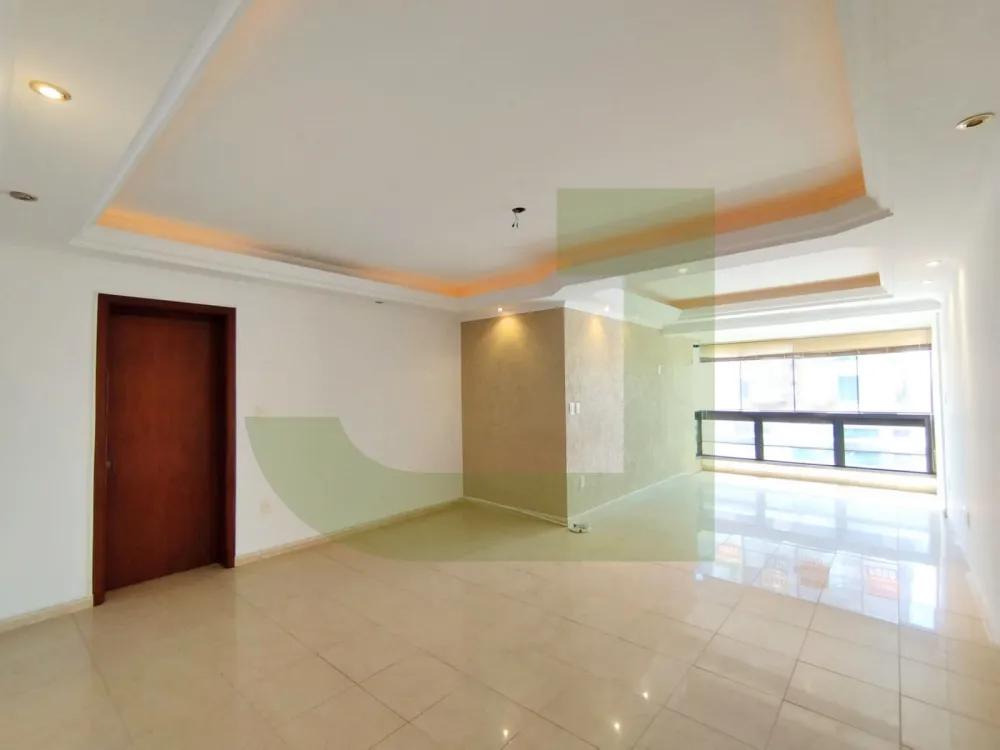 Alugar Apartamento / Padr&atilde;o em S&atilde;o Leopoldo R$ 2.800,00 - Foto 2