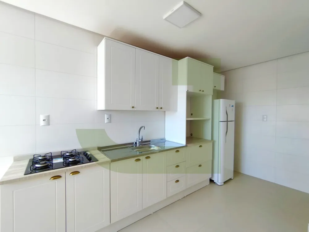 Alugar Apartamento / Padr&atilde;o em S&atilde;o Leopoldo R$ 3.500,00 - Foto 10