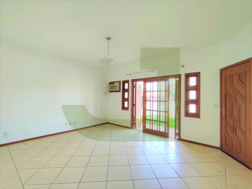 Alugar Casa / Residencial em S&atilde;o Leopoldo R$ 4.000,00 - Foto 3