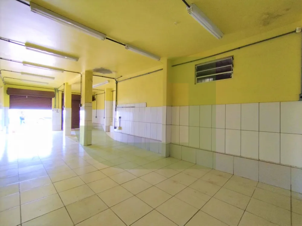 Alugar Comercial / Loja em S&atilde;o Leopoldo R$ 5.000,00 - Foto 4