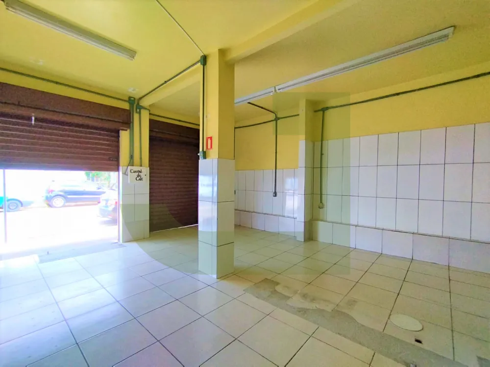 Alugar Comercial / Loja em S&atilde;o Leopoldo R$ 5.000,00 - Foto 5