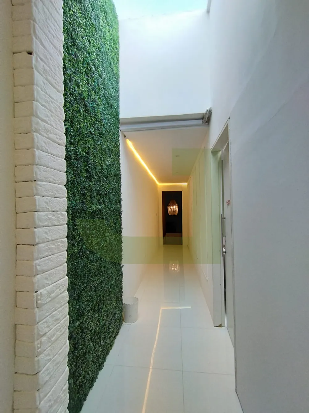 Alugar Comercial / Sala comercial em S&atilde;o Leopoldo R$ 2.700,00 - Foto 2