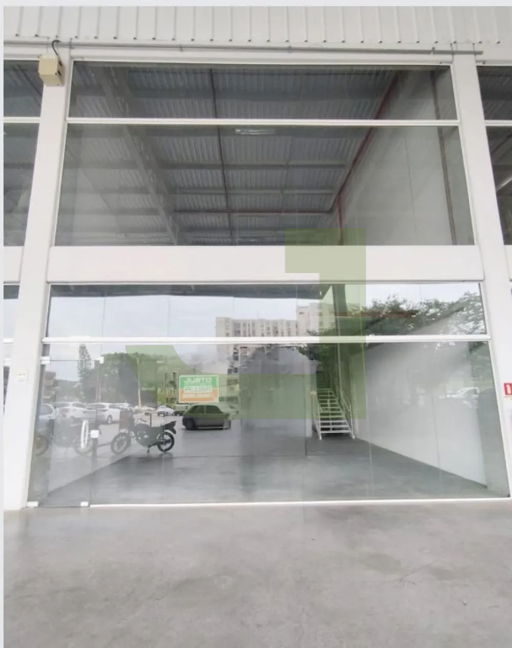 Alugar Comercial / Loja em Condom&iacute;nio em S&atilde;o Leopoldo R$ 8.000,00 - Foto 1