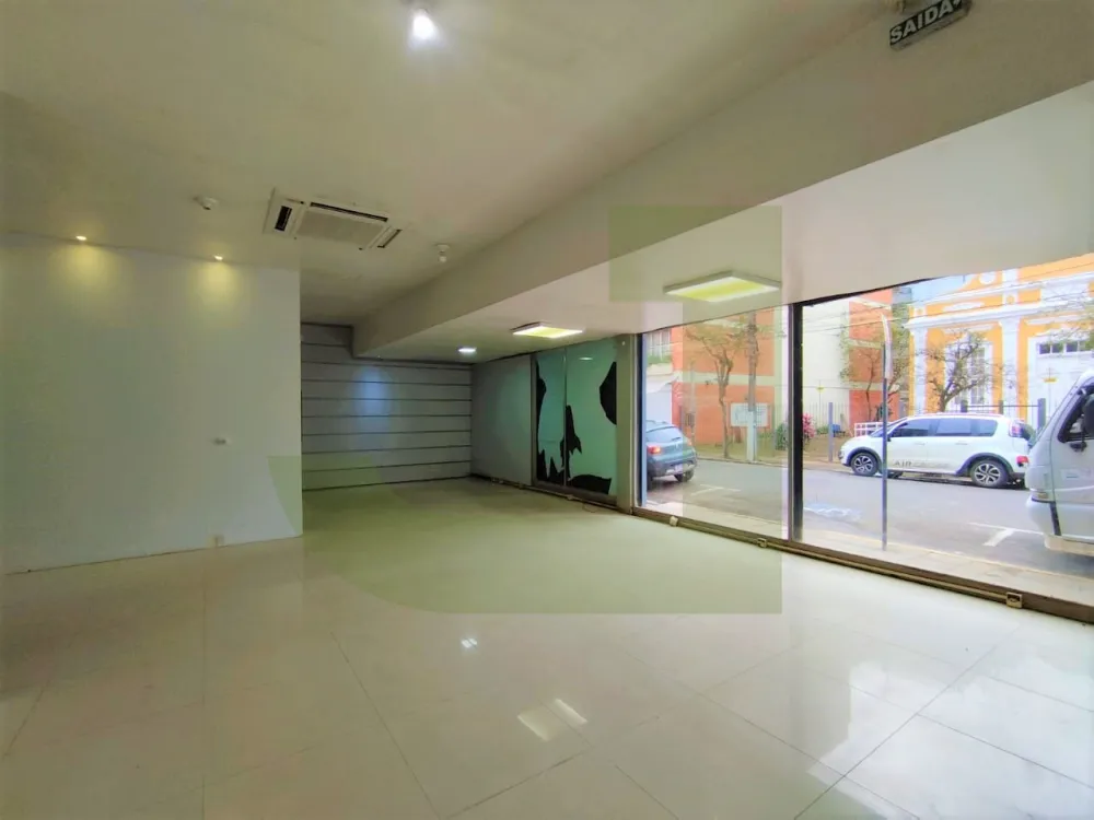 Alugar Comercial / Loja em Condom&iacute;nio em S&atilde;o Leopoldo R$ 5.500,00 - Foto 1