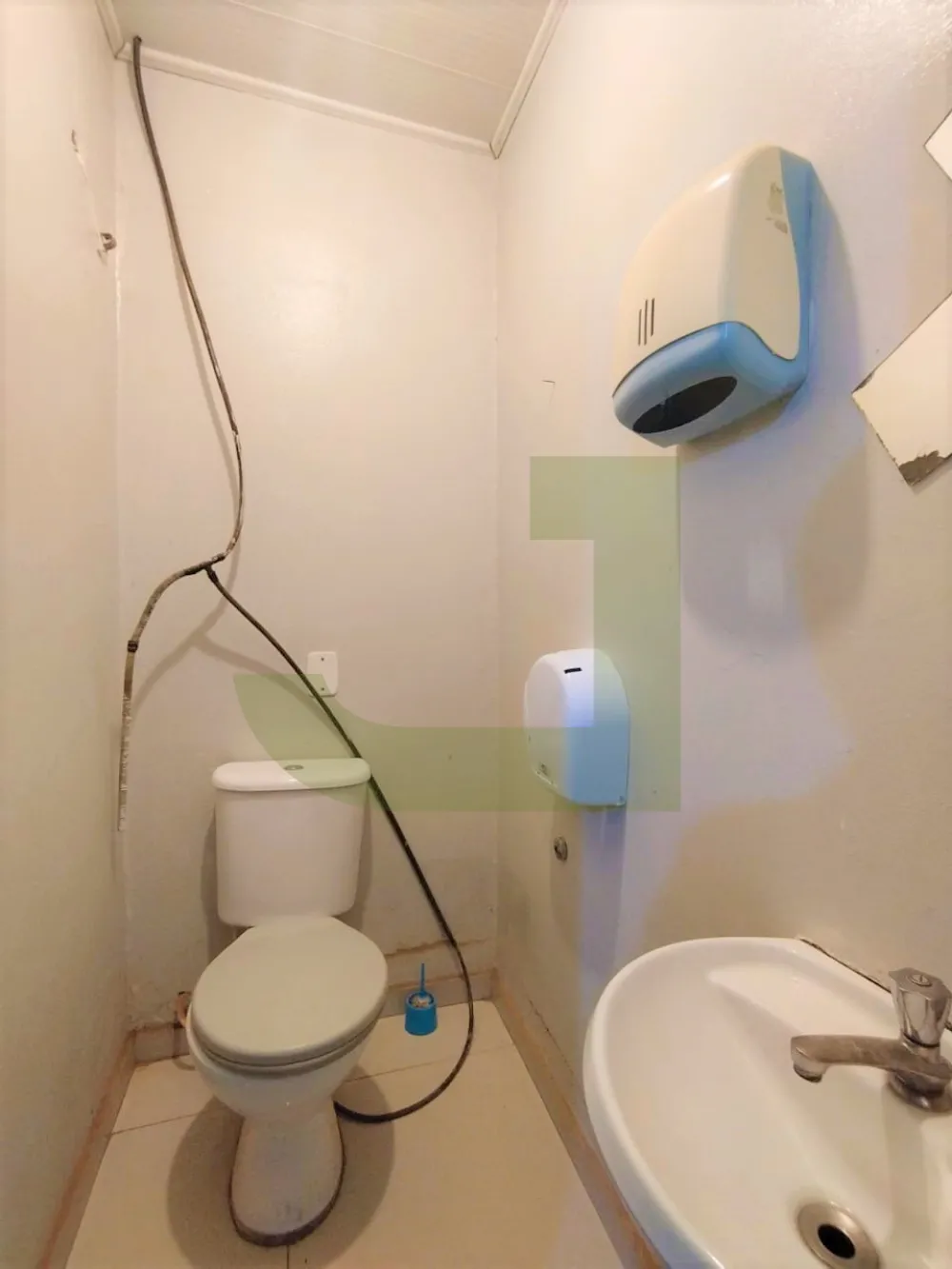 Alugar Comercial / Loja em Condom&iacute;nio em S&atilde;o Leopoldo R$ 5.500,00 - Foto 6