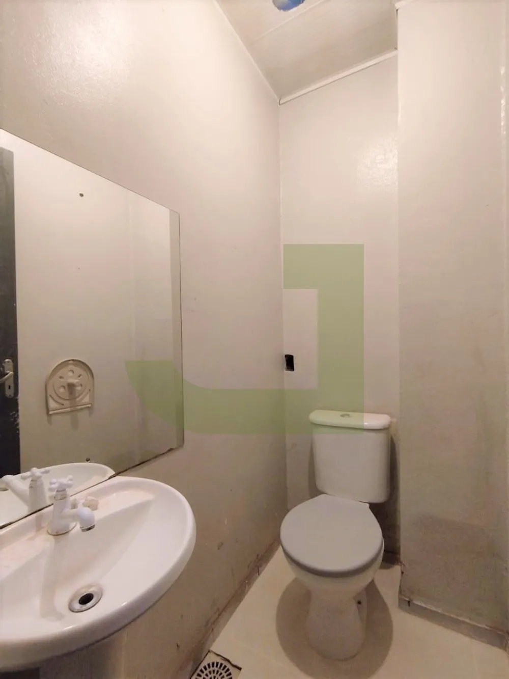 Alugar Comercial / Loja em Condom&iacute;nio em S&atilde;o Leopoldo R$ 5.500,00 - Foto 7