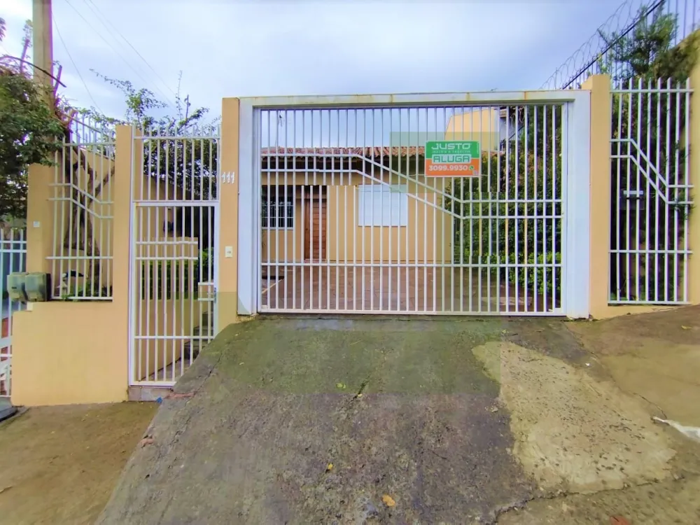 Alugar Casa / Residencial em S&atilde;o Leopoldo R$ 2.200,00 - Foto 1