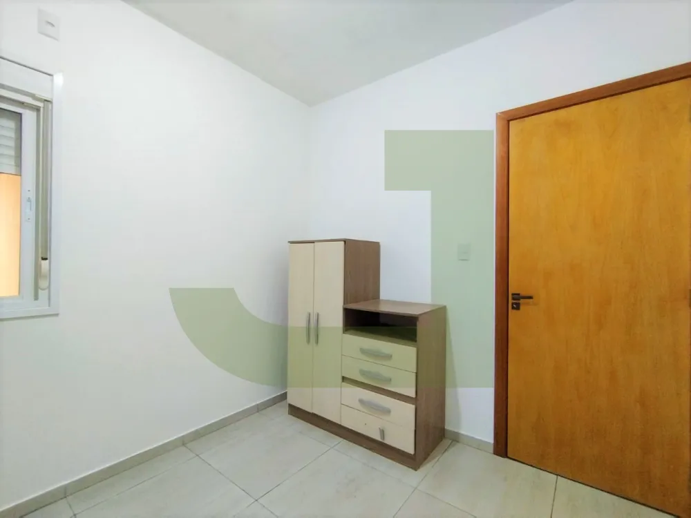 Alugar Casa / Residencial em S&atilde;o Leopoldo R$ 2.200,00 - Foto 8