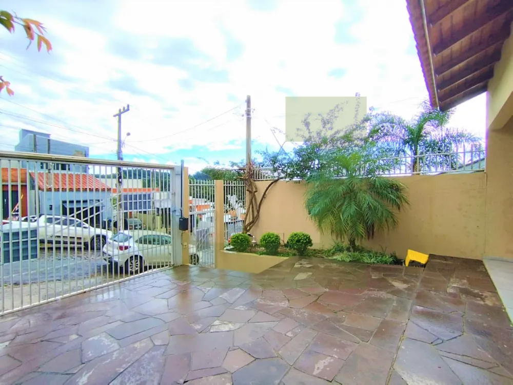 Alugar Casa / Residencial em S&atilde;o Leopoldo R$ 2.200,00 - Foto 16