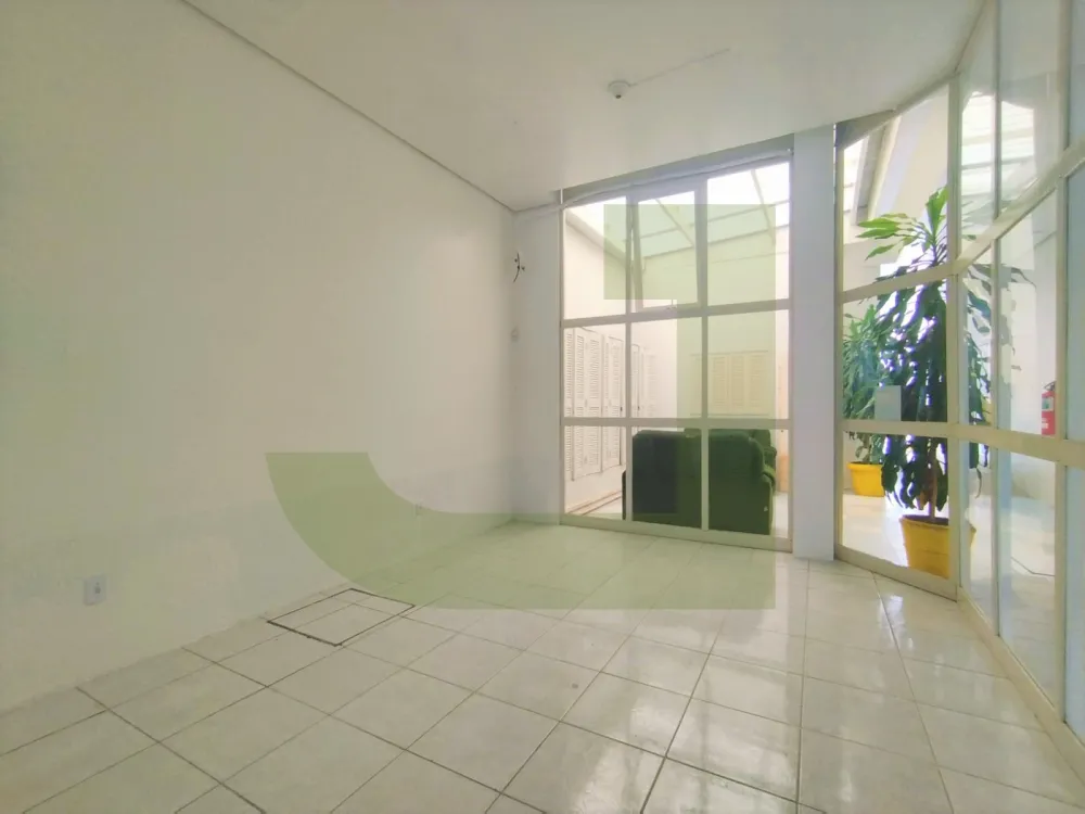 Alugar Comercial / Loja em Condom&iacute;nio em S&atilde;o Leopoldo R$ 670,00 - Foto 2