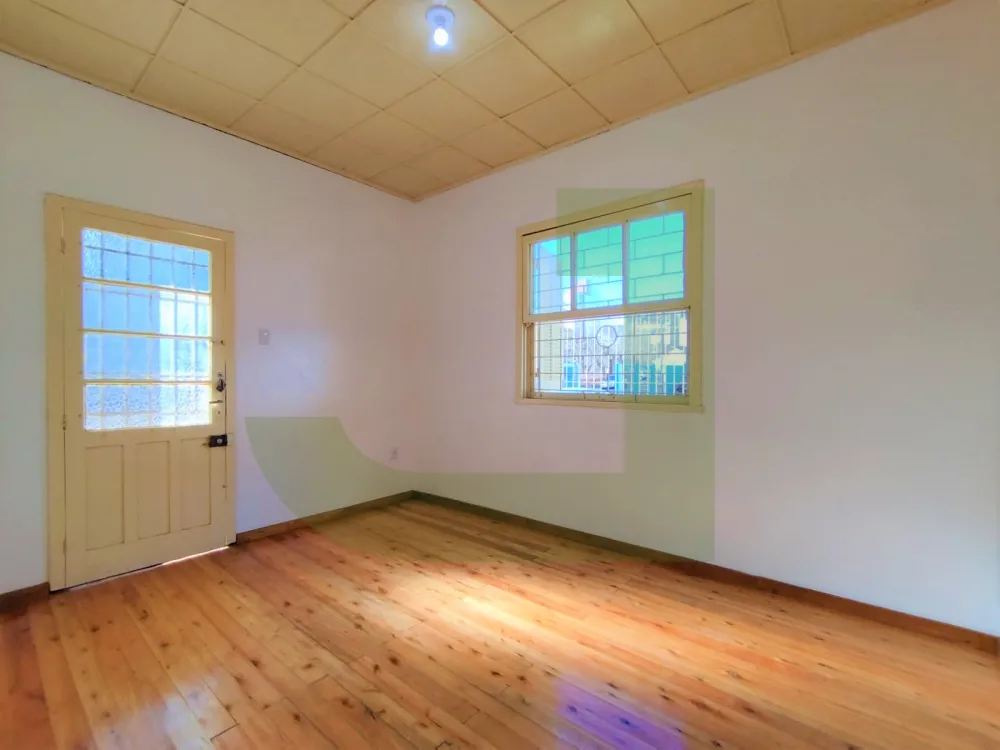 Alugar Casa / ComercialResidencial em S&atilde;o Leopoldo R$ 2.200,00 - Foto 3