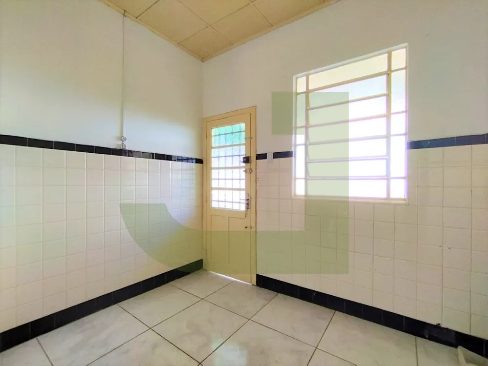 Alugar Casa / ComercialResidencial em S&atilde;o Leopoldo R$ 2.200,00 - Foto 9