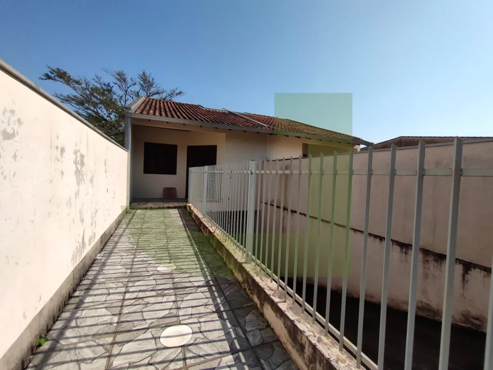 Comprar Casa / Residencial em S&atilde;o Leopoldo R$ 300.000,00 - Foto 2
