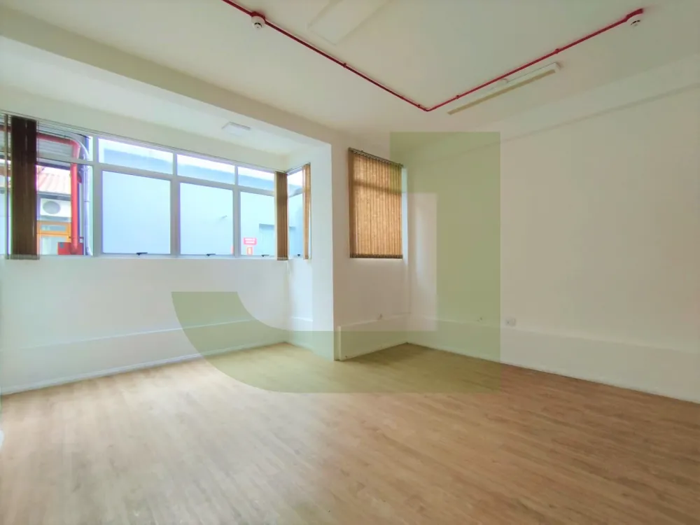 Alugar Comercial / Sala comercial em condom&iacute;nio em S&atilde;o Leopoldo R$ 2.200,00 - Foto 3