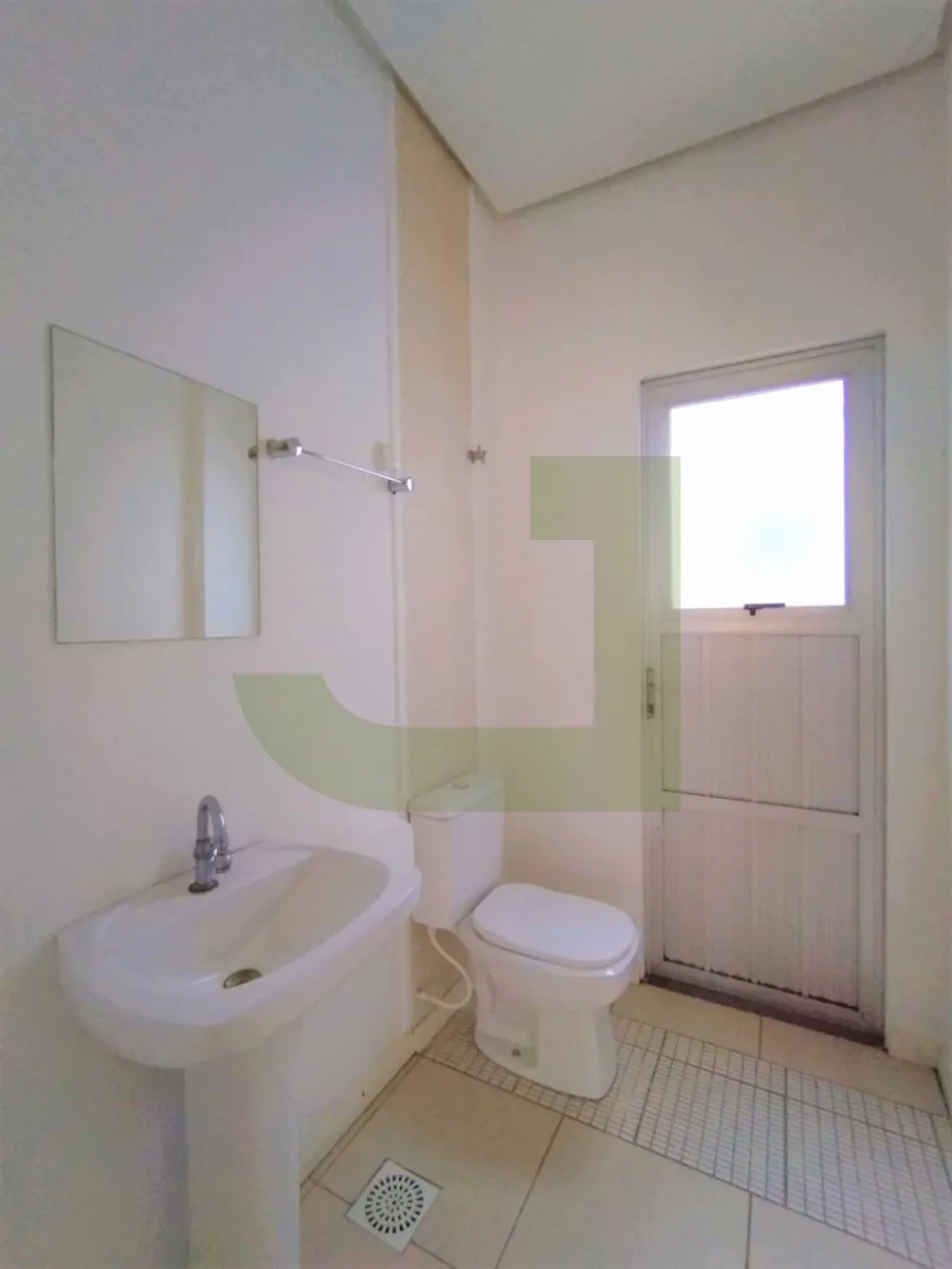 Alugar Comercial / Sala comercial em condom&iacute;nio em S&atilde;o Leopoldo R$ 2.200,00 - Foto 4