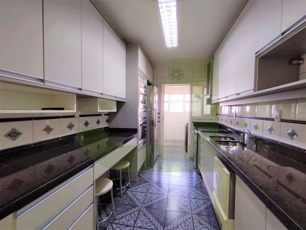 Alugar Apartamento / Padr&atilde;o em S&atilde;o Leopoldo R$ 4.300,00 - Foto 10