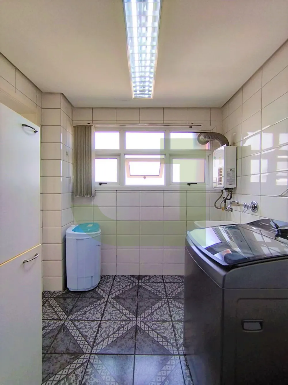 Alugar Apartamento / Padr&atilde;o em S&atilde;o Leopoldo R$ 4.300,00 - Foto 12