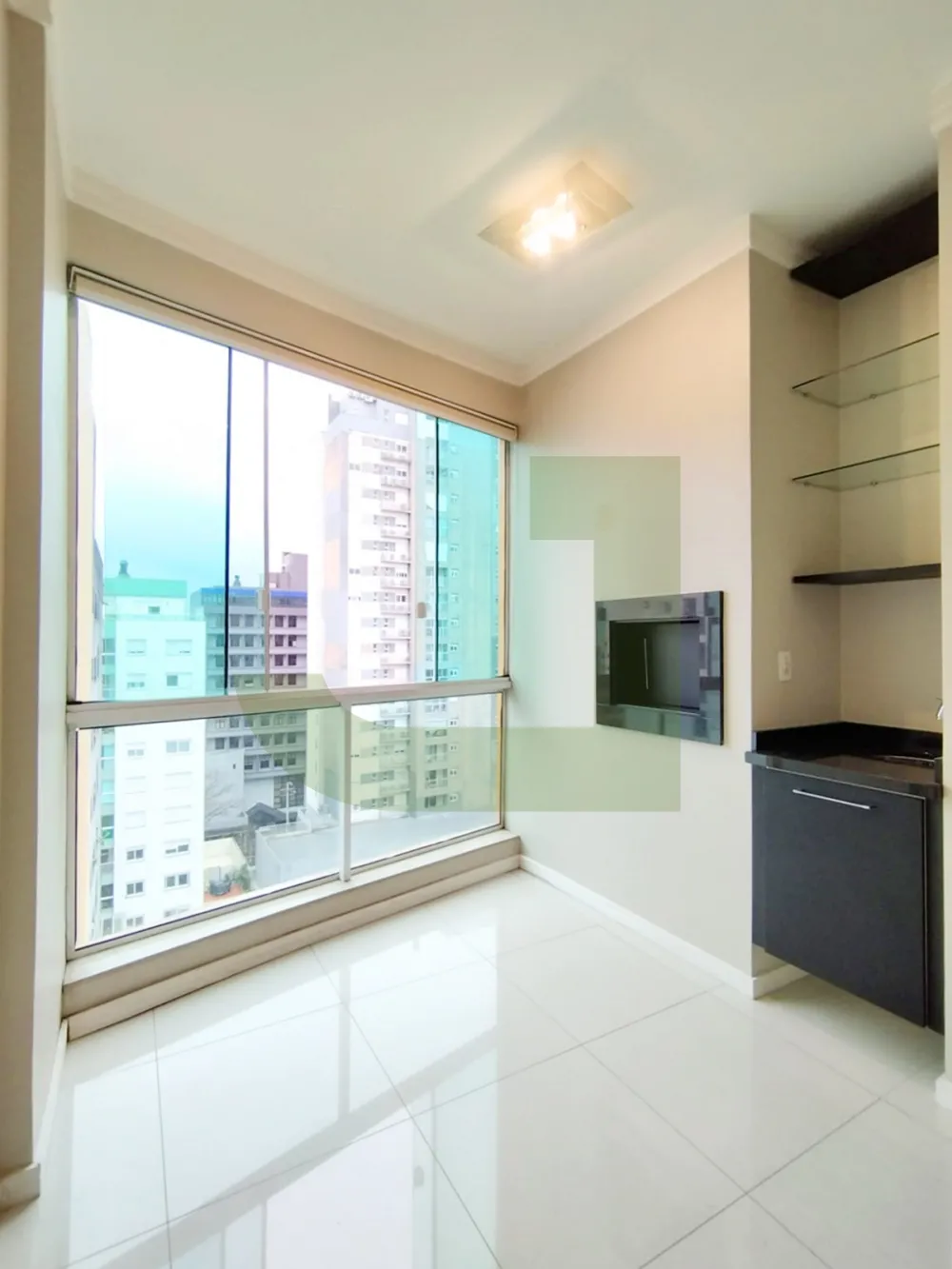 Alugar Apartamento / Padr&atilde;o em S&atilde;o Leopoldo R$ 2.400,00 - Foto 5