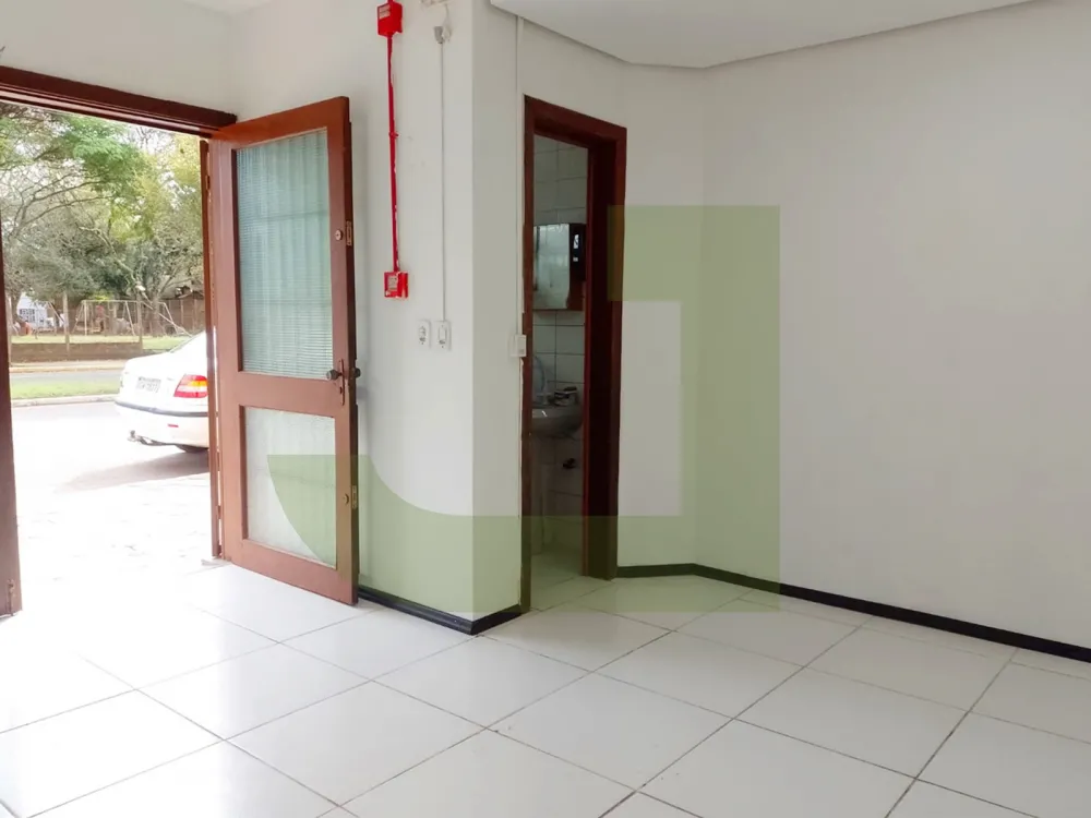 Alugar Comercial / Loja em Condom&iacute;nio em S&atilde;o Leopoldo R$ 1.200,00 - Foto 3