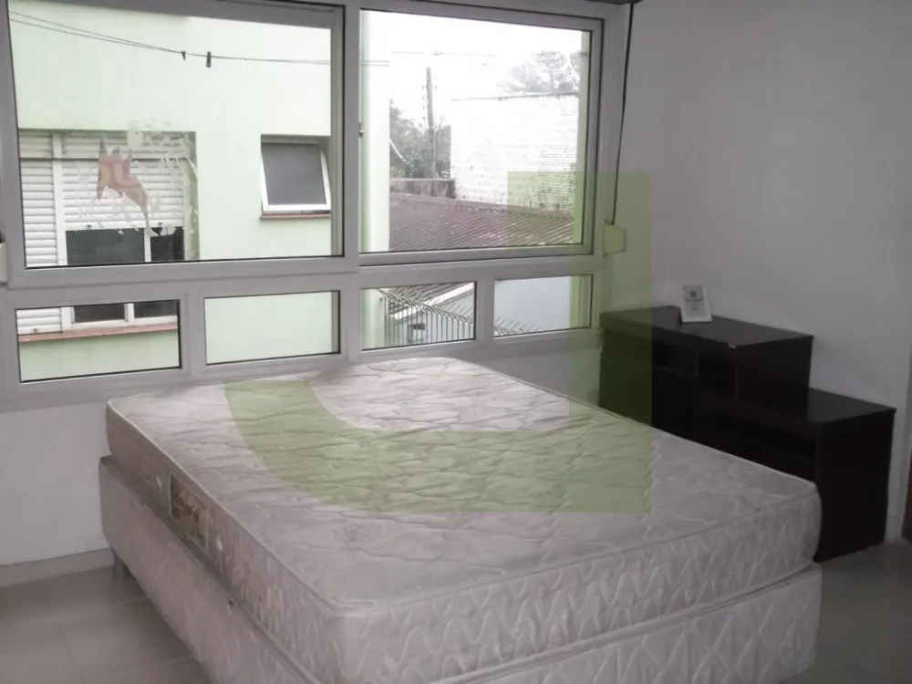 Comprar Apartamento / Quitinete em S&atilde;o Leopoldo R$ 100.000,00 - Foto 3