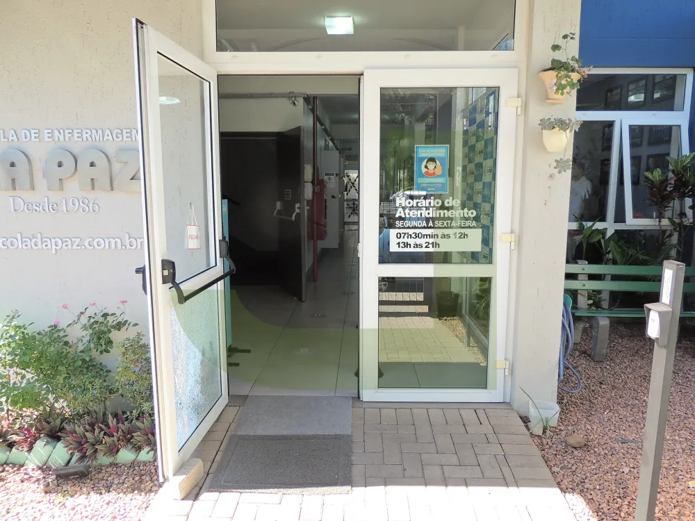 Alugar Comercial / Pr&eacute;dio em S&atilde;o Leopoldo R$ 22.000,00 - Foto 4