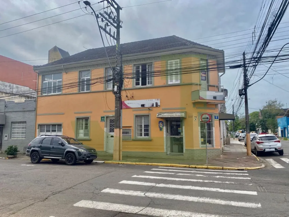 Comprar Casa / Comercial em S&atilde;o Leopoldo R$ 1.260.000,00 - Foto 1