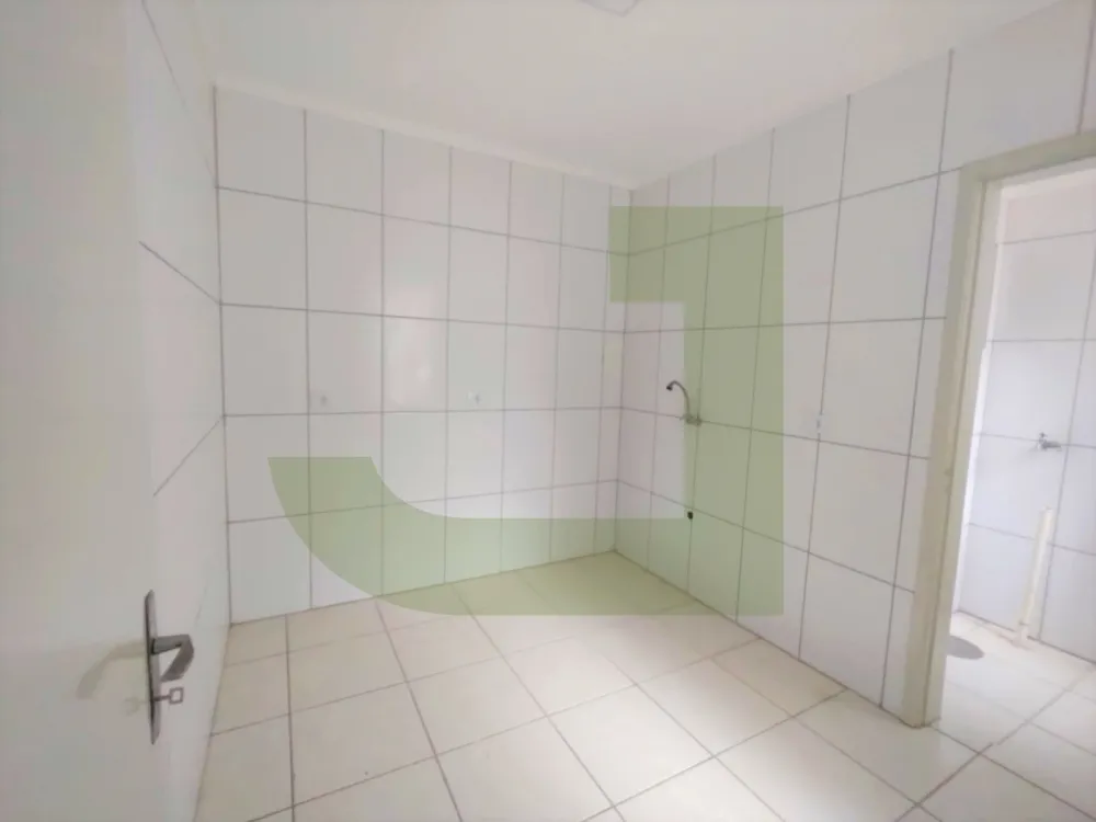 Alugar Apartamento / Padr&atilde;o em S&atilde;o Leopoldo R$ 1.200,00 - Foto 7