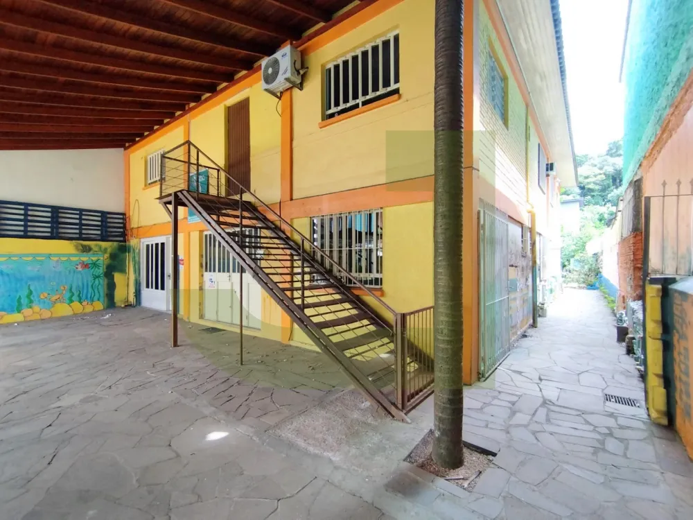 Alugar Comercial / Pr&eacute;dio em Novo Hamburgo R$ 4.000,00 - Foto 2