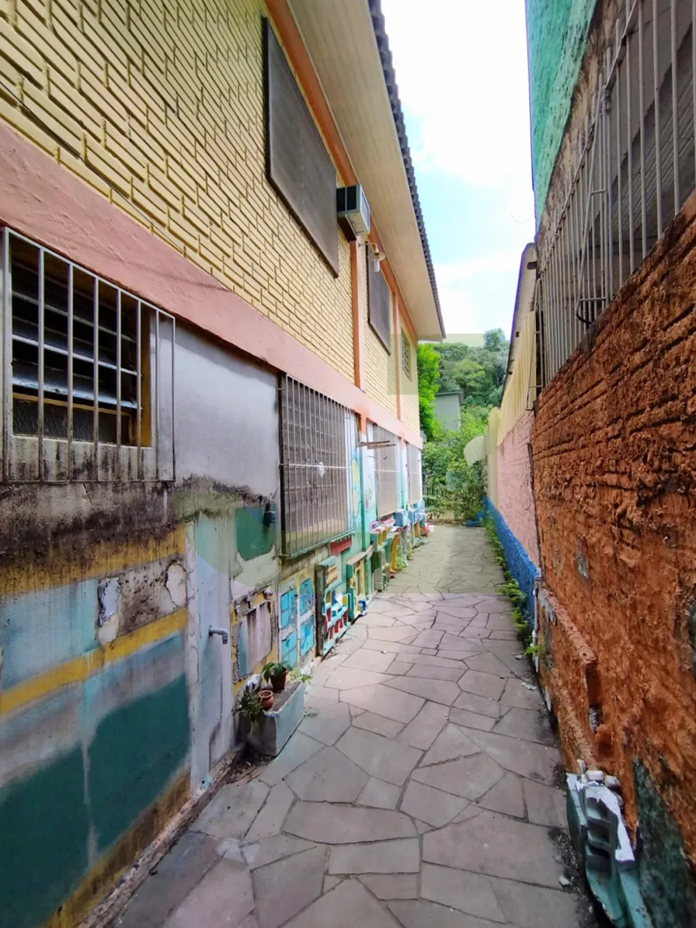 Alugar Comercial / Pr&eacute;dio em Novo Hamburgo R$ 4.000,00 - Foto 3